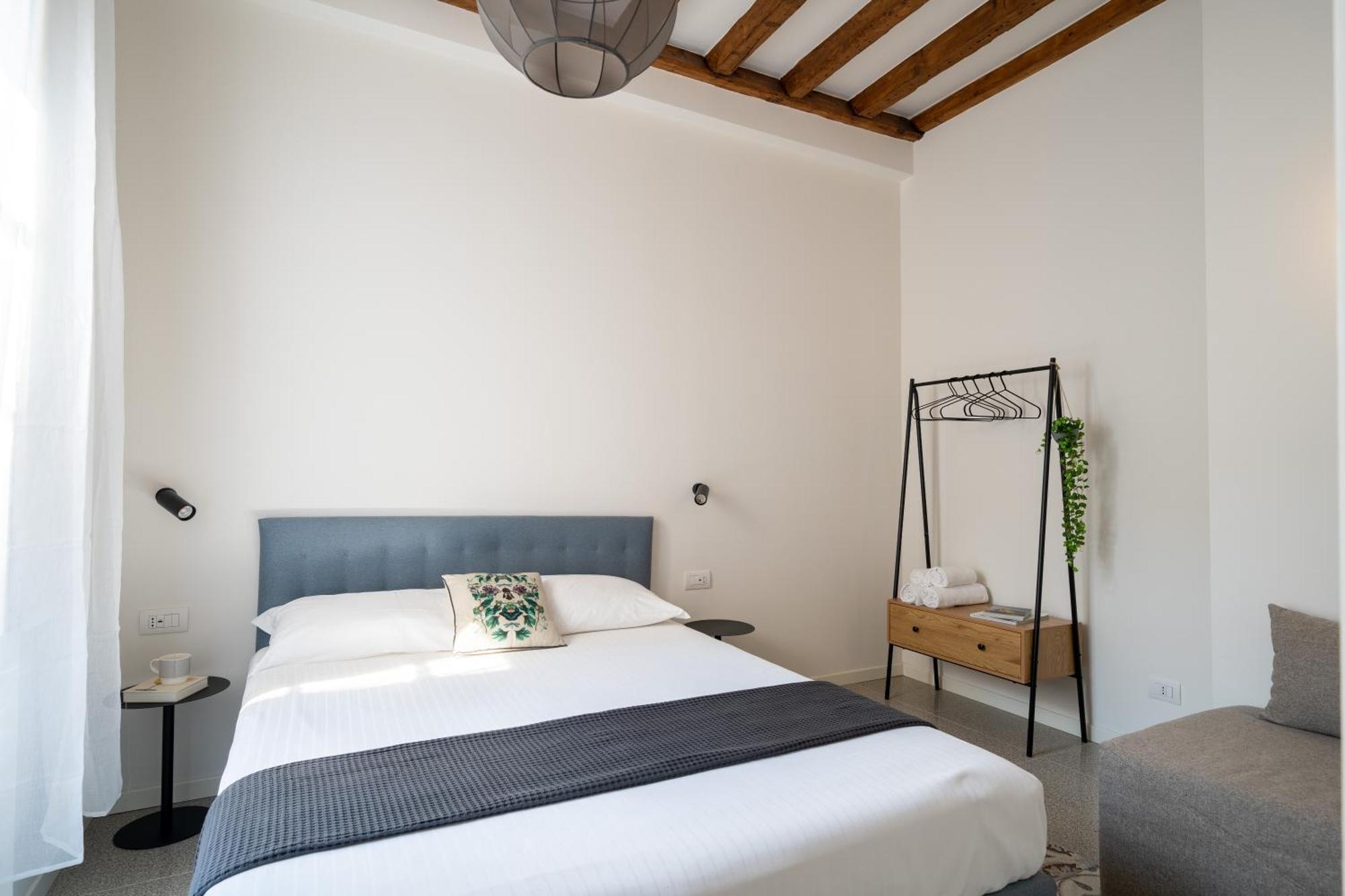 Navigli - Vigevano 45 & Casale 3A Studios Milán Habitación foto