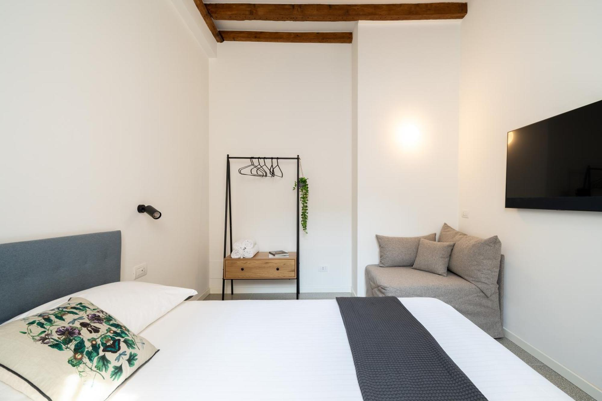 Navigli - Vigevano 45 & Casale 3A Studios Milán Habitación foto